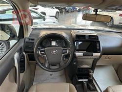 تۆیۆتا لاندكروزر پرادۆ